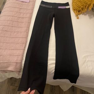 LULULEMON flare pants - reversible